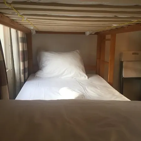 Lodge The Belvidere Bunk Dublin